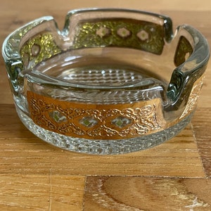 Vintage Mid Century Clear Ashtray With Gold Embossed “Ribbon” Trim