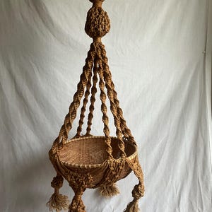 Wiszący kosz na owoce w stylu boho w stylu vintage