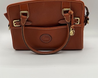 美品 DOONEY&BOURKE ハンドバッグ サッチェルバッグ 美品 DOONEY&BOURKE ハンドバッグ サッチェルバッグ