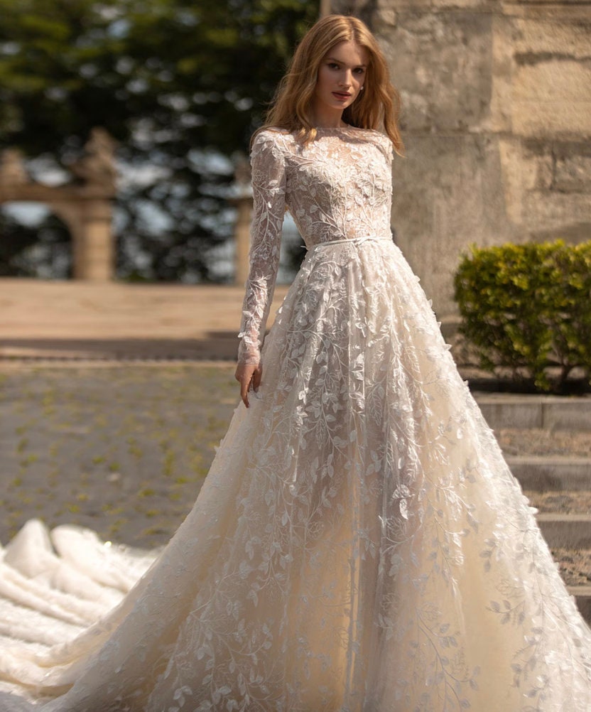 Long Sleeve Lace Wedding Dress - Etsy