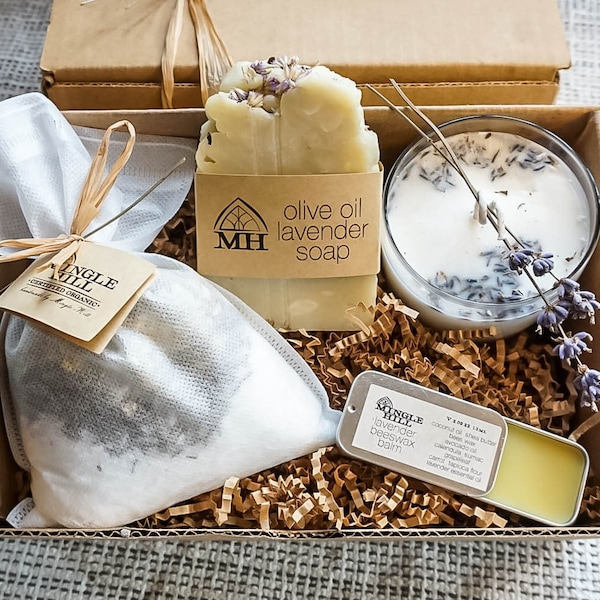 Lavender FARM GROWN ORGANIC Gift Set Lavender Gift Set | Relax Spa Gift Basket | Gifts for Her | Soap Gift Set | Aromatherapy Gift Basket