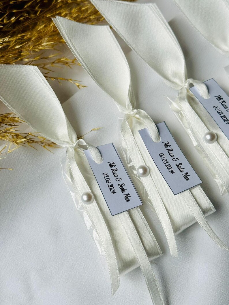 Ekt Ribbon Custom Almond Candy Wedding Favors, Satin Ribbon, Personalized Tag - Etsy