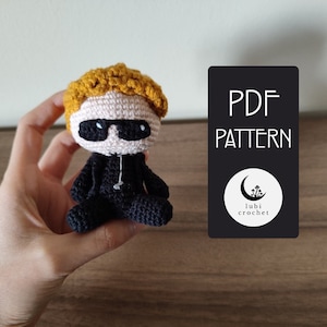 Virogolist with Glasses Amigurumi Crochet PDF PATTERN