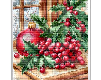 Holly Christmas Cross Stitch Kit: Jolly Festive Embroidery Holiday Decoration