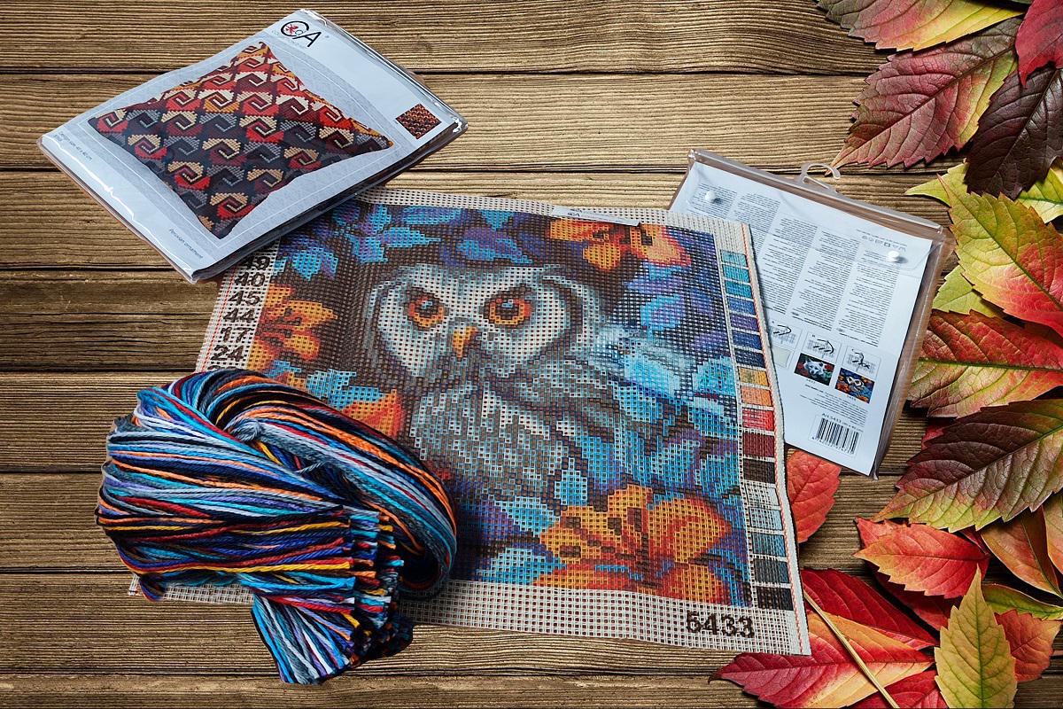 ニードルポイントピローキット フォレストベア ラズベリーコレクション