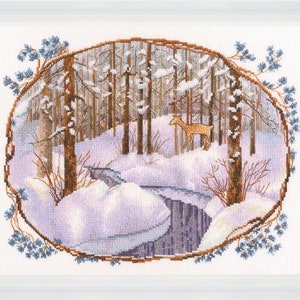 RTO counted cross stitch kit Winter deer in the forest M991 / Christmas / Snowing DIY Embroidery kit