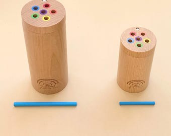 SUQ Montessori Holz-Sortierspielzeug – Stäbe & Scheiben Mit Doppeltem Deckel – Farb- Und Formsortierung – Pädagogisches Lernspielzeug Ab 1 Jahr – Fördert Motorik & Logik