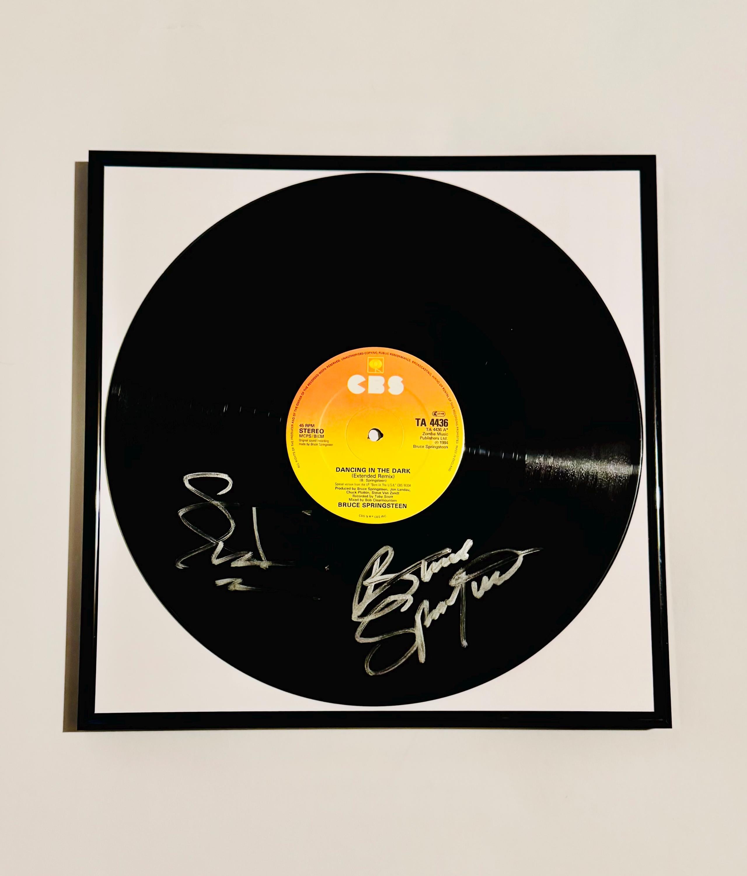 スティーヴ・ヴァン・ザントの自叙伝【サイン本】 Steve Van Zandt autographed album page JSA certified – LW Sports
