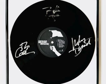 Green Day Billie Joe Armstrong Tre Cool & Mike Dirnt Vinyl Record LP Framed Autographed With Certification