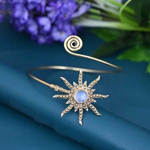 Messing Sunburst Mondstein Armmanschette - verstellbar Boho Festival Schmuck
