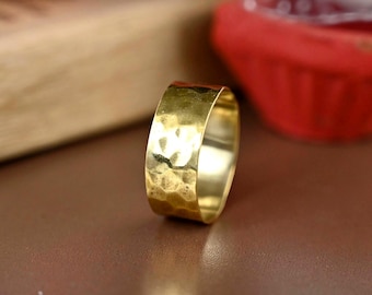 10mm Hammered Brass Band Ring: Minimalist Modern Jewelry
