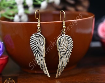 Stora örhängen i guldmässing med öppna vingar, handgjorda, förgyllda njurörontrådar