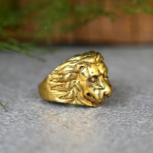 Golden Leo Lion Ring: Gothic Zodiac Brass Statement Ring