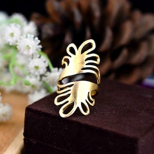 Adjustable Silver Boho Ring: Open Thumb Ring for Women