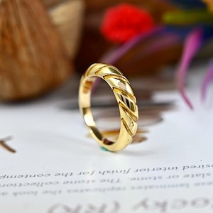 Gold Twisted Dome Ring Croissant Ring Chunky Ring Gold Braid Rope Ring Classic Dome Ring for Women Croissant Dome Twist Rope