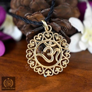 Om Necklace in Gold , Aum Pendant, Om Necklace, Yoga inspired Om Charm, Spiritual Jewelry, Dainty Om Necklace, Spiritual Jewelry