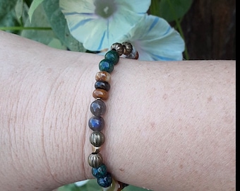 Flashy  labradorite and jasper bracelet