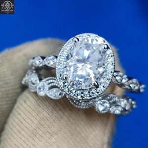 2Ct Oval Moissanite Engagement Ring Set Vintage Art Deco Bridal Set Oval Cut Moissanite Wedding Ring with Matching Band Promise Ring for Her