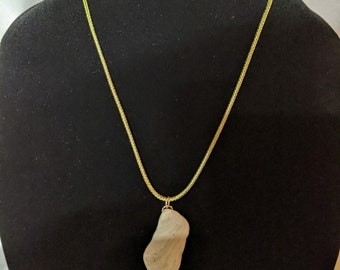 Shell necklace