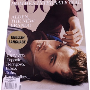 Revista Vogue Paris Hommes International - Otoño/Invierno 2009/2010 - Portada de Alden Ehrenreich - NUEVA - Edición en inglés - Peso 770 g - Envío GRATIS