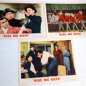 Lobby Cards - 'Kiss Me Kate' film del 1953 - 3 carte originali del film - 35,5 cm x 28 cm (peso: 50 g) Spedizione GRATUITA