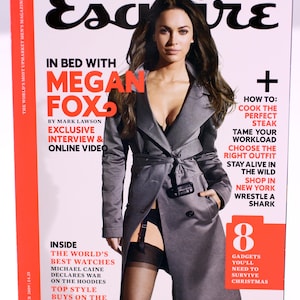 Esquire magazine-Megan Fox cover-December 2009-NEW (Weight: 476g) FREE postage