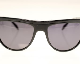 Gafas de sol vintage negras para mujer Thierry Mugler TM 10200 C1 - circa 2000 - NUEVAS - Peso 162 g con estuche incluido - Envío GRATUITO