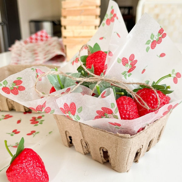 Fruit Berry Basket Favor Pulp Fiber or Wooden Box with Printed Wax Paper Wedding Bridal Shower Food Fresh Framers Market Display Picnic Box