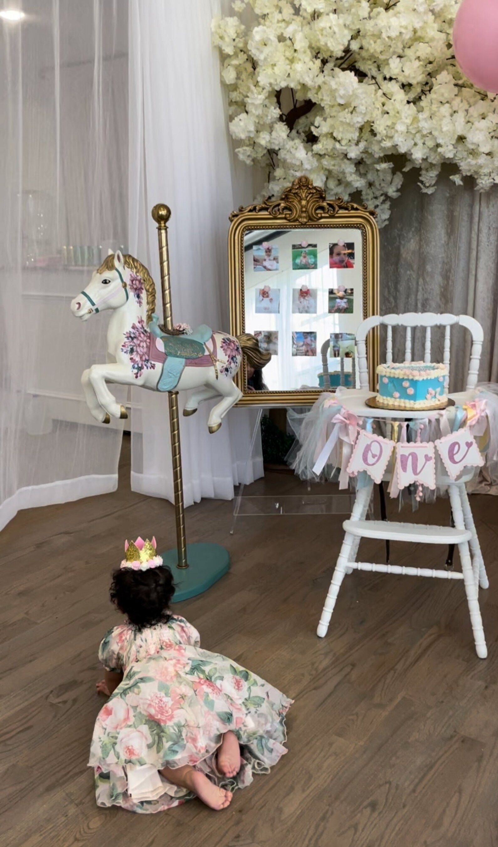 White Vintage High Chair/ Vintage Shabby Chic Buffet for Rent - Etsy