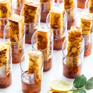 Aperitif-Acryl-Gläser-Schalen-Mini-Gabeln oder Zahnstocher-Set für Lebensmittel-Ausstellungs-Buffet bescherte Veranstaltungs-Hochzeits-Brunch-Weidenheitsstation 2,5 Unze