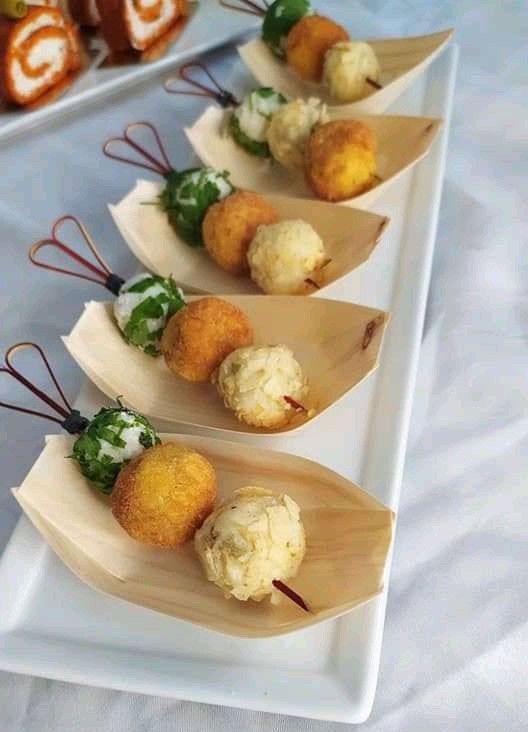 200 Vassoi In Legno A Forma Di Barca Da 22 Cm, Ideali Per Antipasti, Sushi, Dessert E Snack, Stoviglie Monouso Eco-Friendly Per Feste E Catering