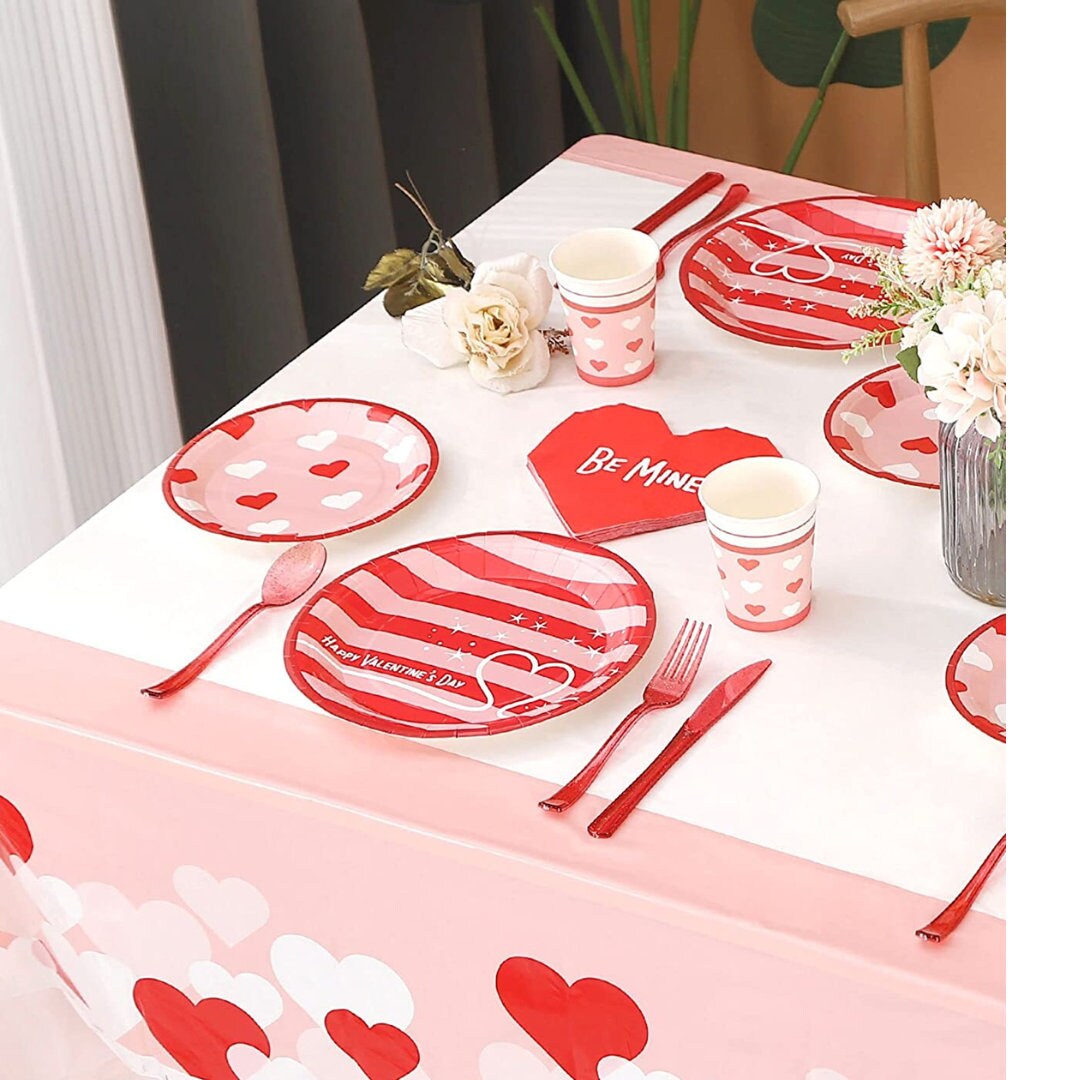 4 Tovaglie Rosse Per San Valentino E Festa Della Mamma - Con Cuori Colorati, Impermeabili, 130 X 220 Cm