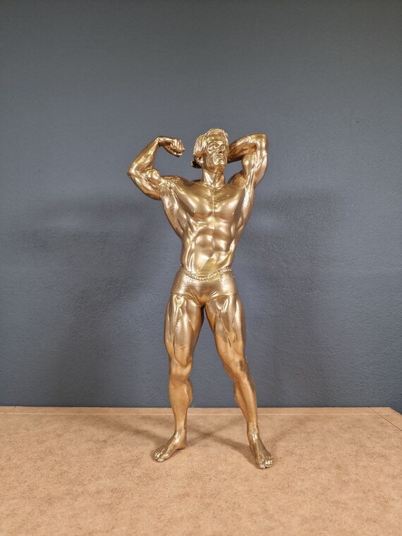 arnold schwarzenegger mini statue