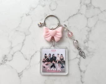 Kpop Itzy interactive album keychain