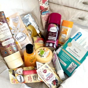 Geschenke für Frauen, personalisierte Geschenkbox für Frauen, Geschenkkorb für Frauen, Schwangerschaftsgeschenk, Entspannungsbox Wellnessbox für Frauen Geburtstagsgeschenk