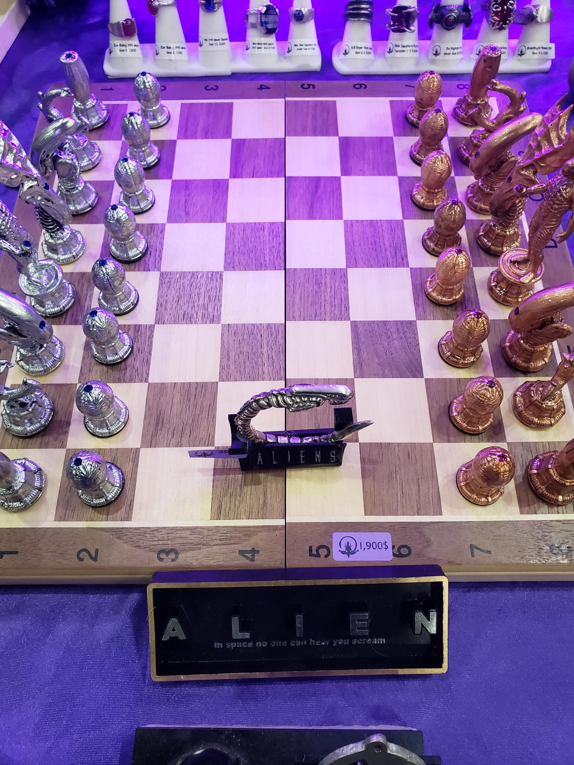 Predator Vs Alien Chess Set - Etsy