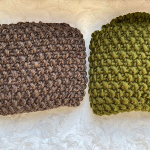 Hand Knit Bulky Wool Scarf: Reversible Seed Stitch, Unisex