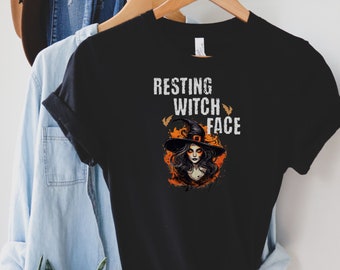 休息中の魔女の顔シャツ：ハロウィングラフィックTシャツ