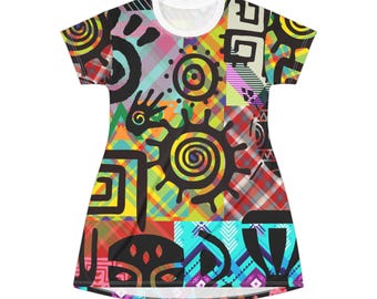 Colorful Boho T-Shirt Dress: Vibrant Patterned Summer Dress