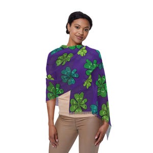Vibrant Shamrock Lightweight Scarf for Spring, Perfect for St. Patrick&#39;s Day, Casual Outfits, Festivals, Gift Idea, Lightweight Shawl, green