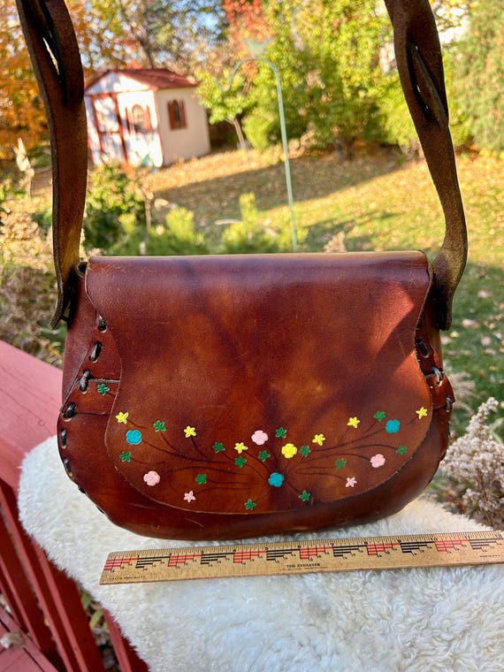 Vintage Mexican Hand Tooled Leather Bag Purse Hand Painted Hobo
