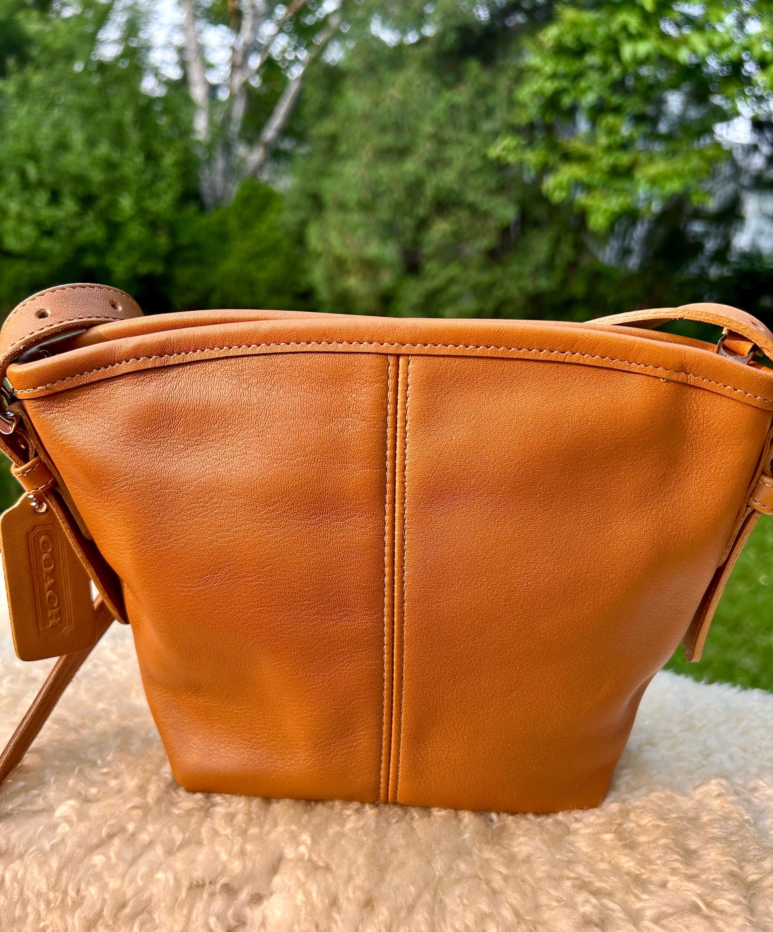 Vintage Coach Soho Small Basket Style 4107 Toffee Color W