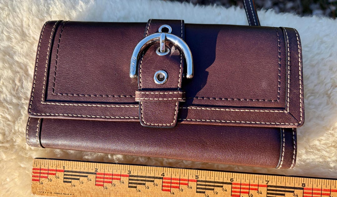 小物 COACH SOHO LEATHER trifold WALLET Vintage Coach Mahogany Leather SOHO Wallet Tri-fold Buckle W Check