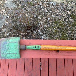 1940&#39;s WW2 Military Trench Shovel, Made in Romania, Multi Function Folding Shovel, Wood Handle, militaria, Historic, Man Cave, army, marines