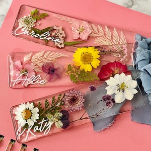 Pressed flower bookmark, custom floral bookmark, floral bookmark gift, personalized bookmark