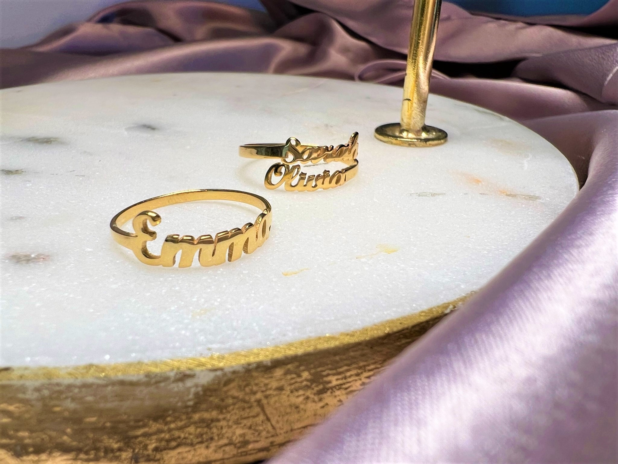 Write Couple Name on Golden Rings For Wedding