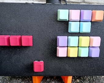 Gamerfingerのボタンキャップ交換用パーツ(24mmと30mm)は、豊富な Gamerfingerのボタンキャップ交換用パーツ(24mmと30mm)は、豊富な