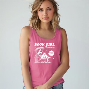 Débardeur d&#39;été livre fille, cadeau rat de bibliothèque, haut livre d&#39;été, t-shirt amateur de lecture, chemise de livre, vêtements de lecteur de roman. Débardeur d&#39;été pour lectrices