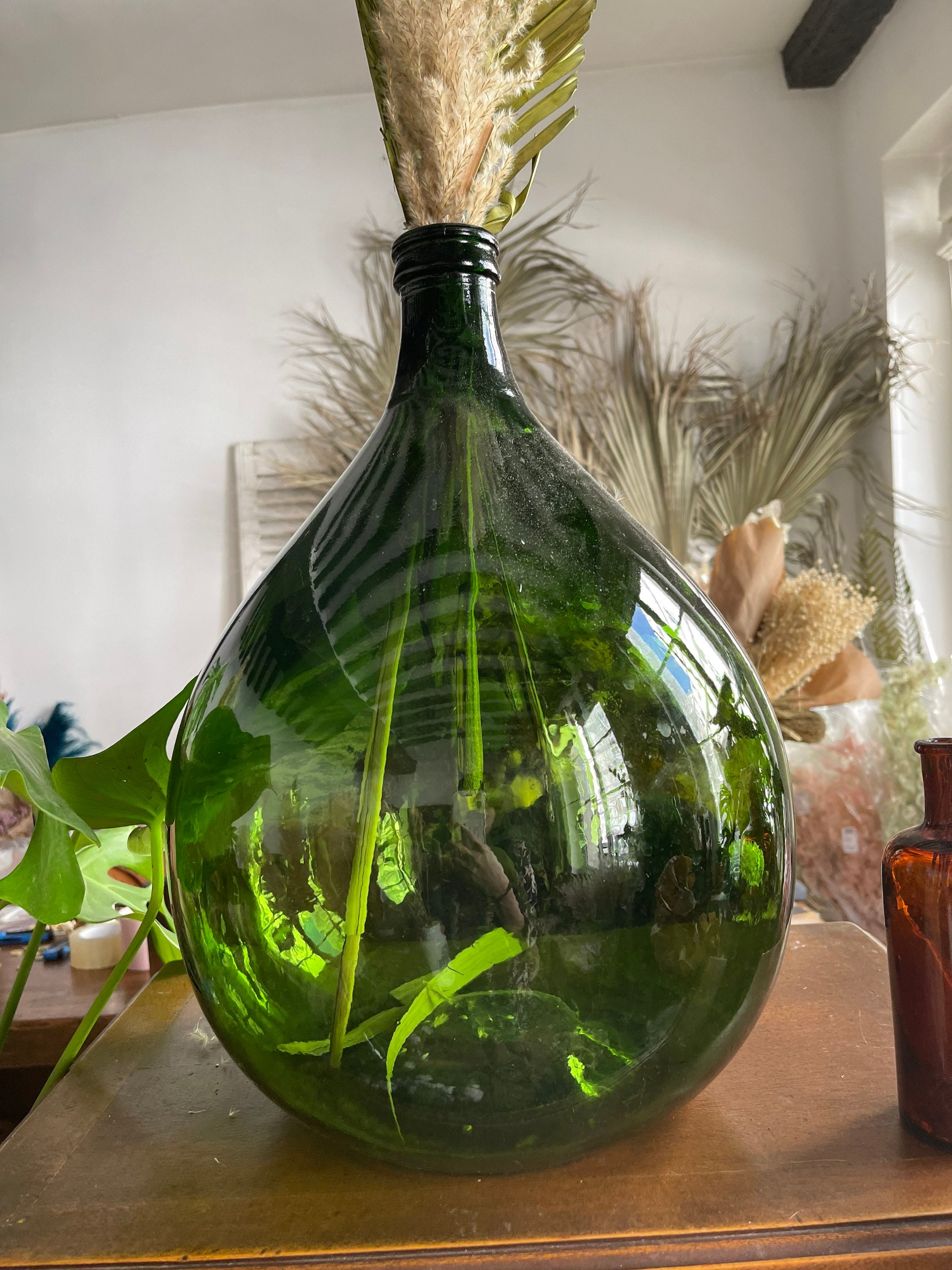 Dame jeanne bouteille jarre ancienne en verre vert / vase décoration  ancienne / Holy10 France -  France