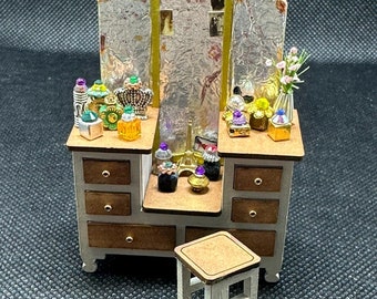 1:24 scale Pretty vintage dressing table and stool - OOAK